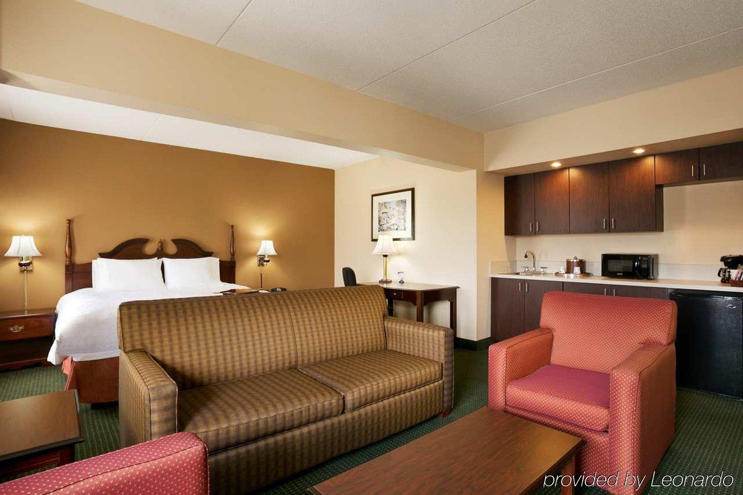 Hampton Inn Bedford Exteriör bild